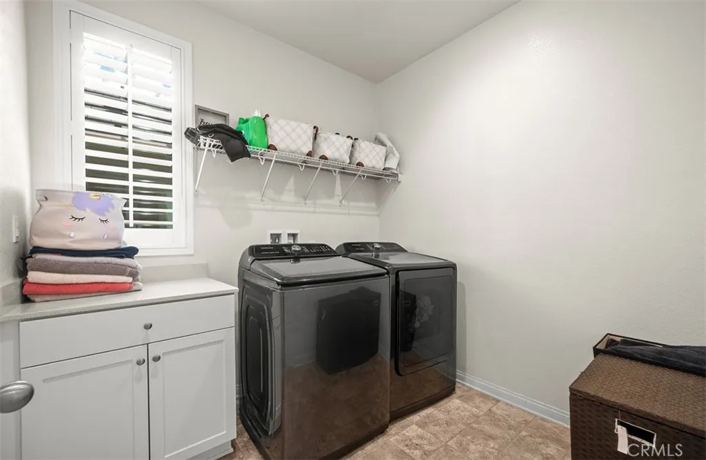 646 S Fillmore Avenue, Rialto, California 92376 home-pic-31