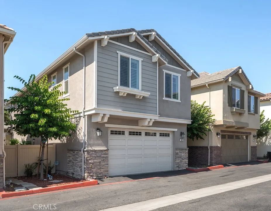 646 S Fillmore Avenue, Rialto, California 92376 home-pic-3