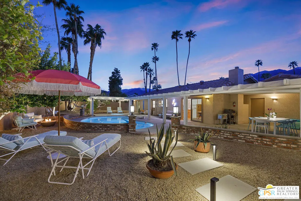 1334 S San Joaquin Drive, Palm Springs, California 92264 home-pic-10