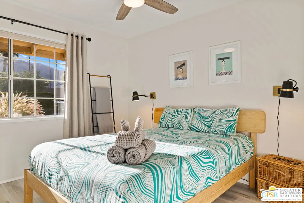 1334 S San Joaquin Drive, Palm Springs, California 92264 home-pic-38