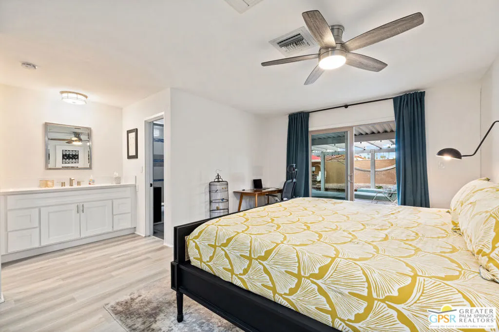 1334 S San Joaquin Drive, Palm Springs, California 92264 home-pic-2