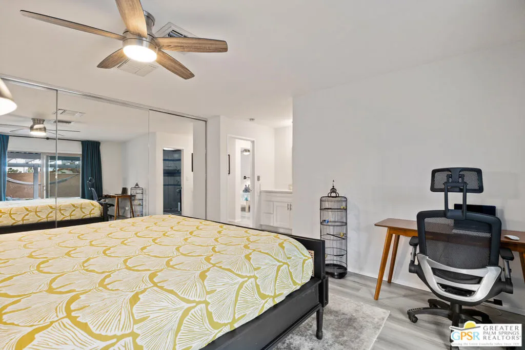 1334 S San Joaquin Drive, Palm Springs, California 92264 home-pic-33