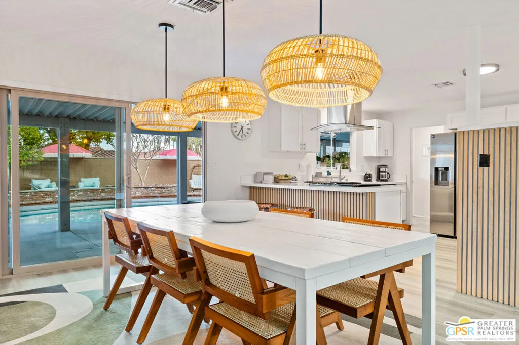 1334 S San Joaquin Drive, Palm Springs, California 92264 home-pic-22