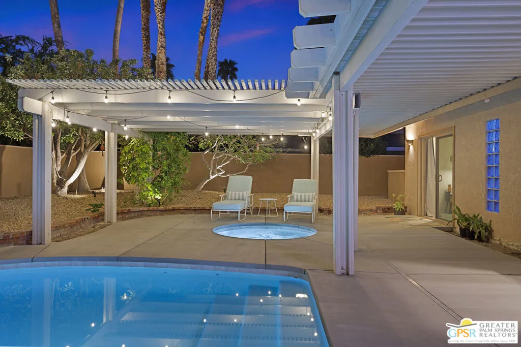 1334 S San Joaquin Drive, Palm Springs, California 92264 home-pic-15