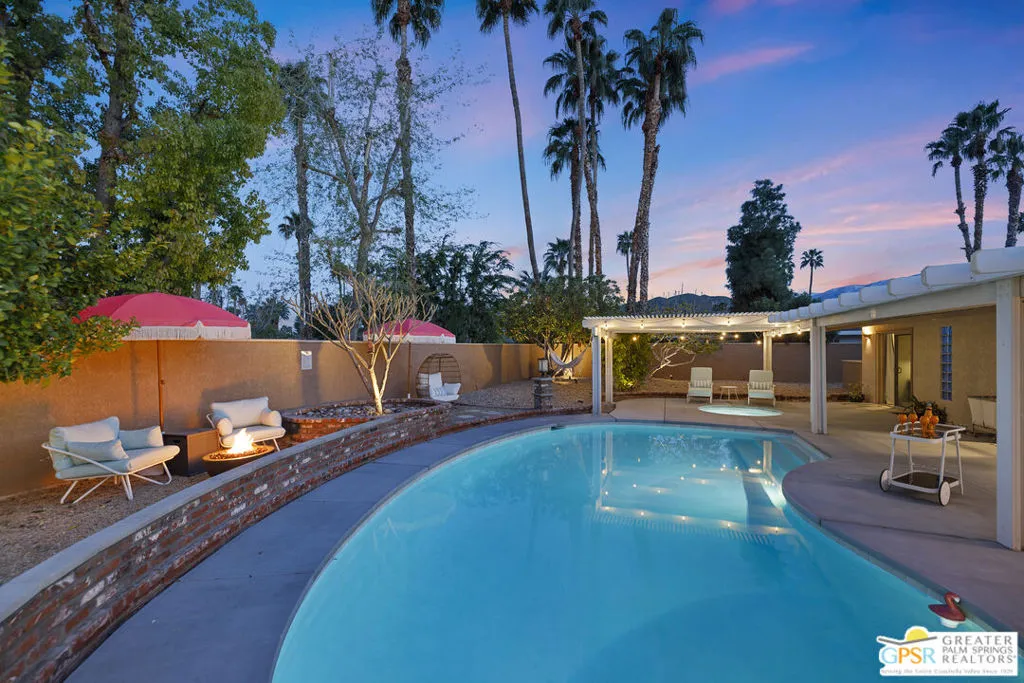 1334 S San Joaquin Drive, Palm Springs, California 92264 home-pic-0