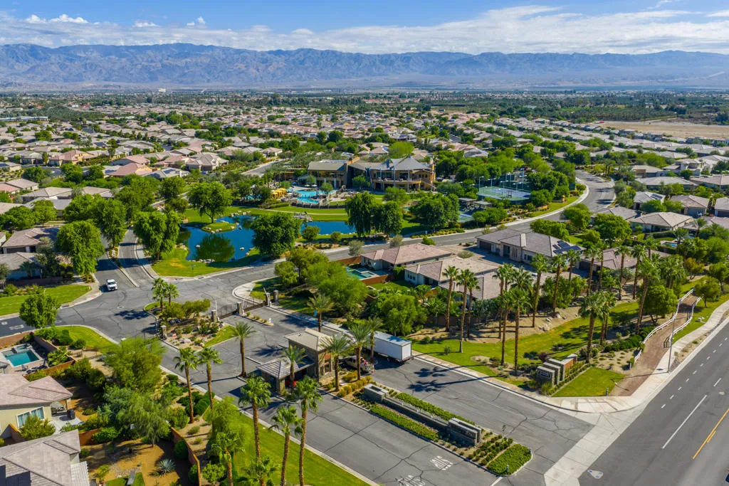 50380 Timber Creek Way, Indio, California 92201 home-pic-37