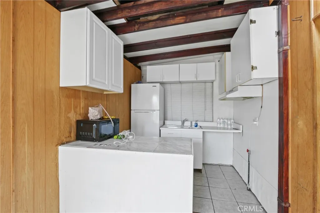 627 E Bishop, Santa Ana, California 92701 home-pic-21