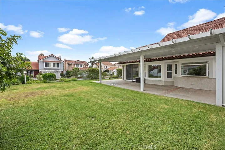 20400 Via Navarra, Yorba Linda, California 92886