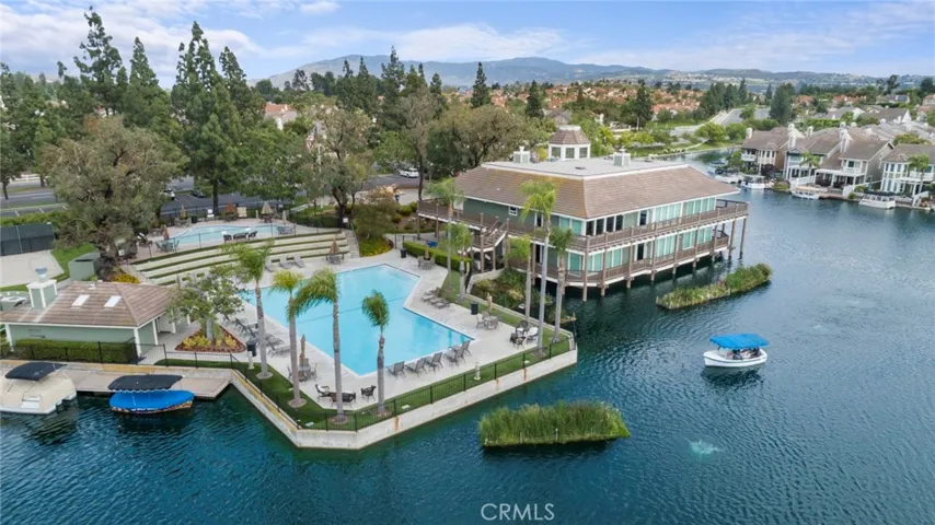 20400 Via Navarra, Yorba Linda, California 92886