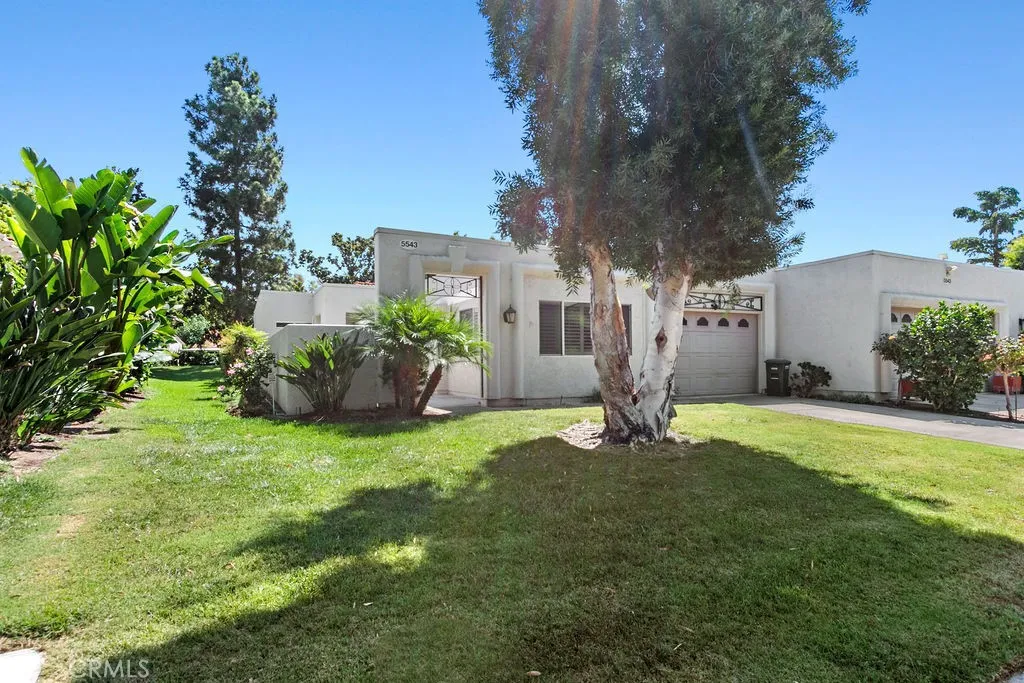 5543 Avenida Sosiega W A, Laguna Woods, California 92637 home-pic-17