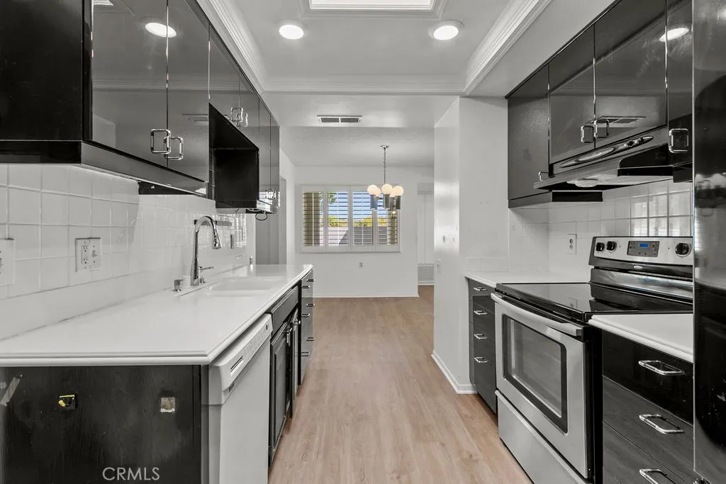 5543 Avenida Sosiega W A, Laguna Woods, California 92637 home-pic-6