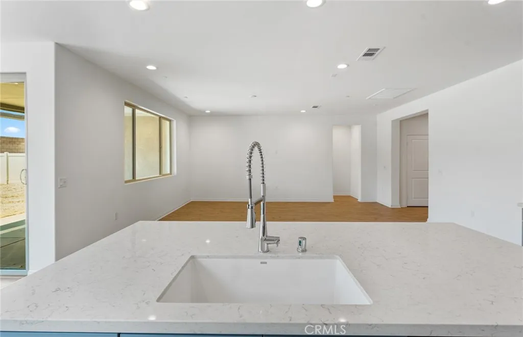 26615 Silver Ore Road, Menifee, California 92585 home-pic-9