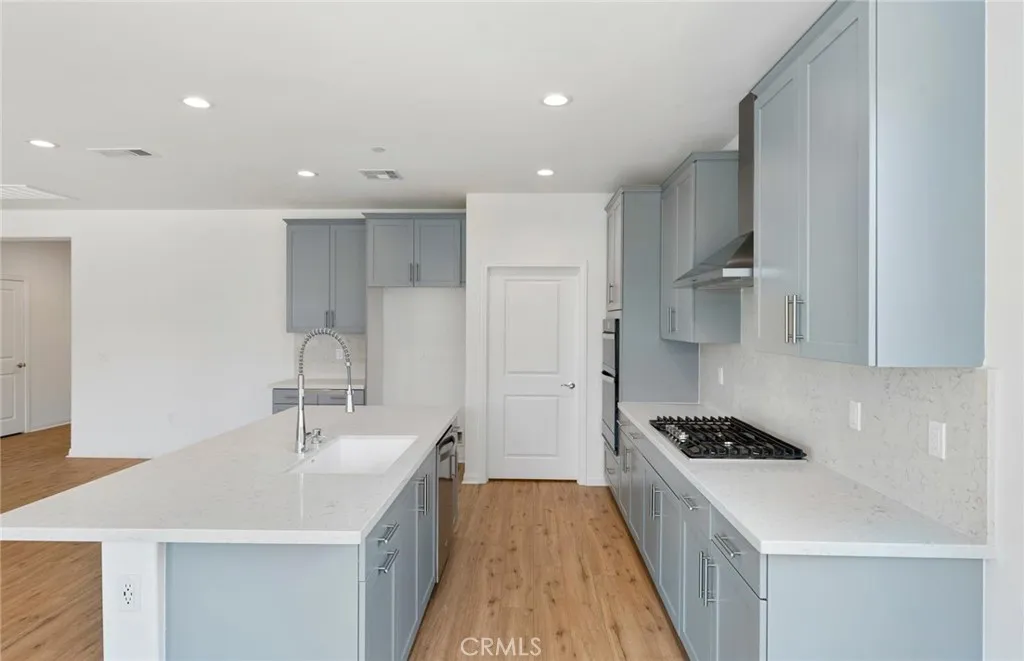 26615 Silver Ore Road, Menifee, California 92585 home-pic-10