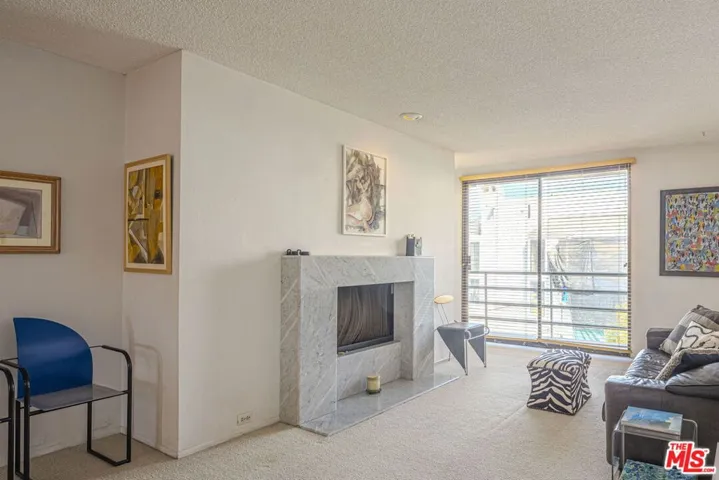 2960 Neilson Way 404, Santa Monica, California 90405