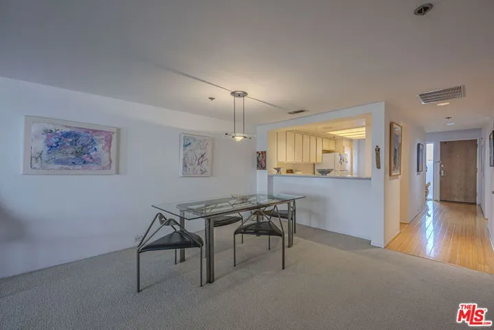 2960 Neilson Way 404, Santa Monica, California 90405