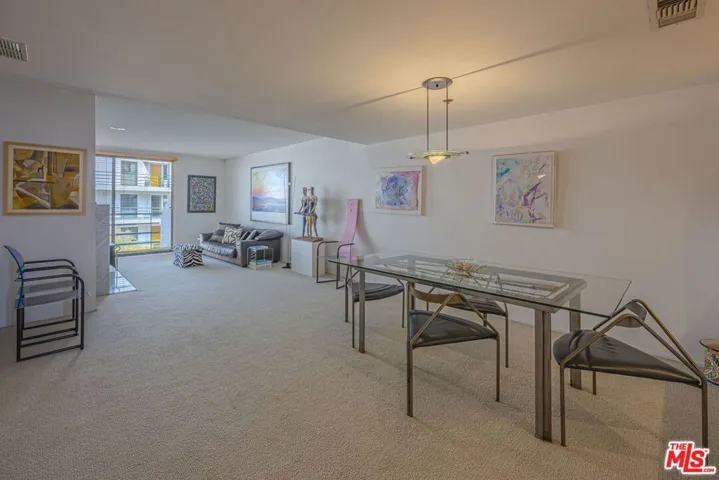 2960 Neilson Way 404, Santa Monica, California 90405
