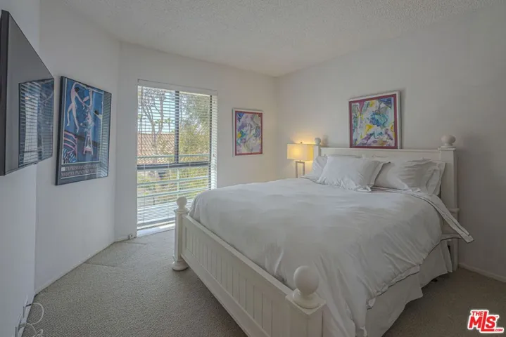2960 Neilson Way 404, Santa Monica, California 90405