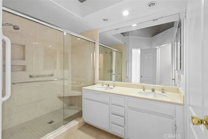 The bathroom for the main bedroom.