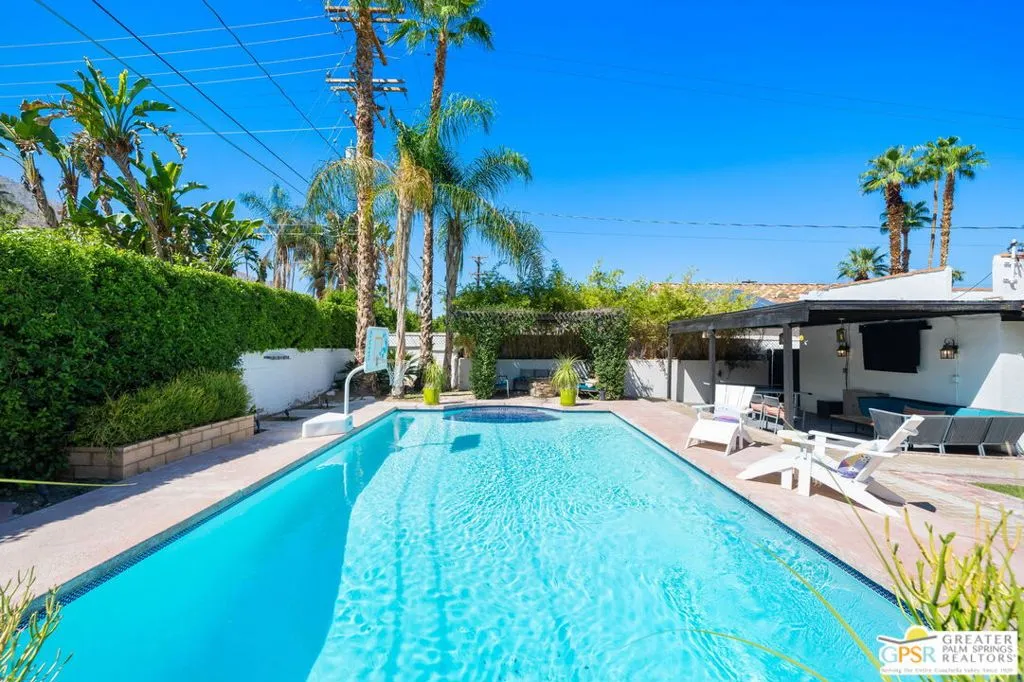 1861 S Palm Canyon Drive, Palm Springs, California 92264 home-pic-28