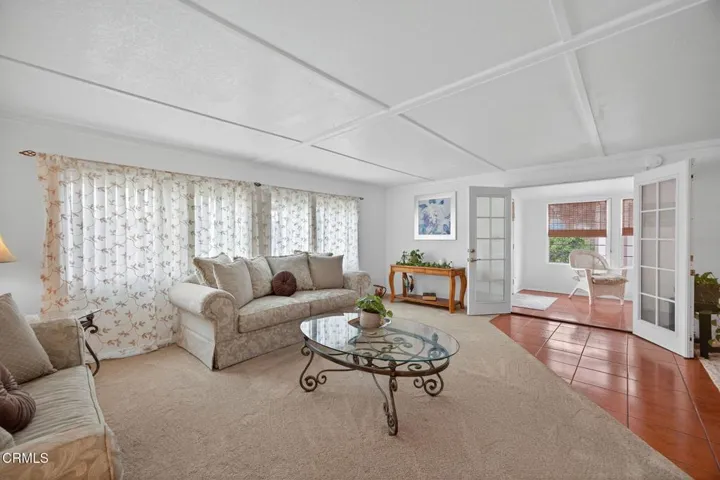 12-web-or-mls-014_Upmarketmedia_720San#5