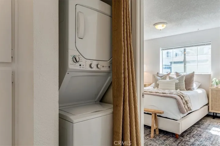 1025 Southwood, San Luis Obispo, California 93401
