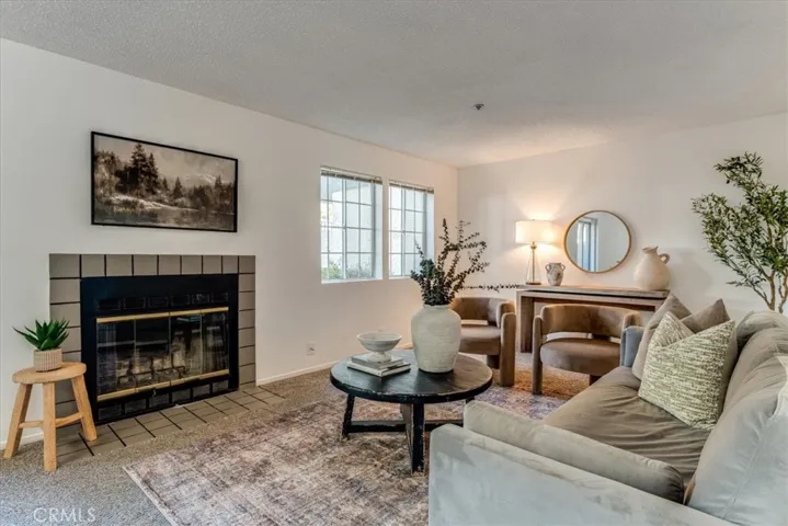 1025 Southwood, San Luis Obispo, California 93401