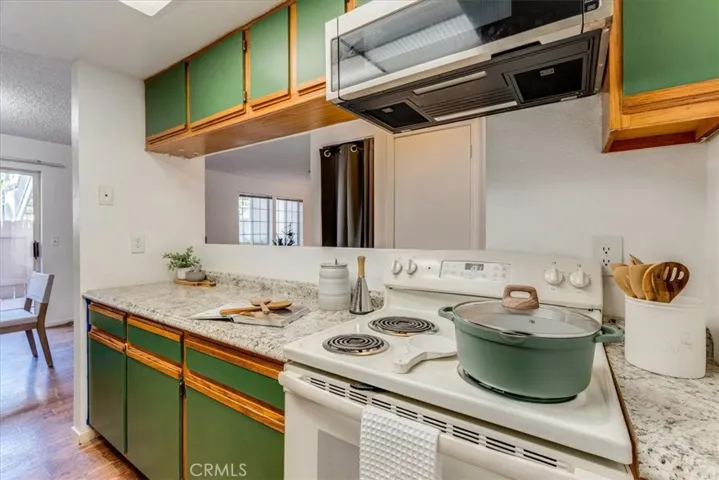 1025 Southwood, San Luis Obispo, California 93401