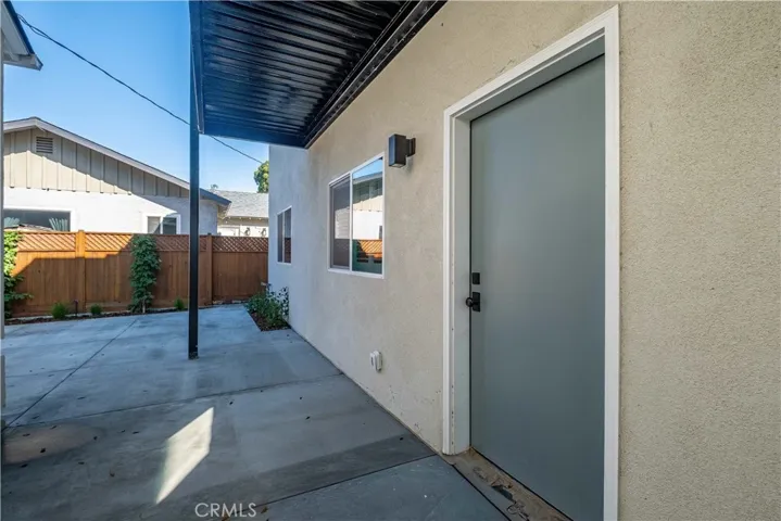 5602 Verdura Ave, Lakewood, California 90712