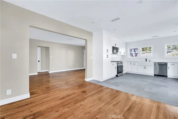 5602 Verdura Ave, Lakewood, California 90712