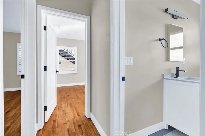 5602 Verdura Ave, Lakewood, California 90712