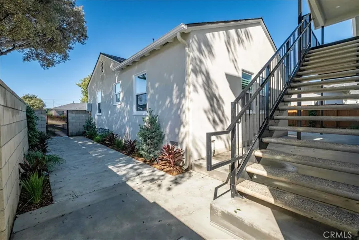 5602 Verdura Ave, Lakewood, California 90712