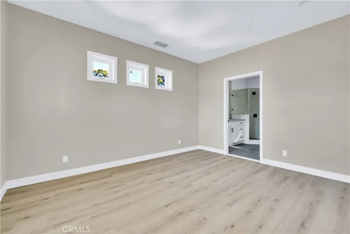 5602 Verdura Ave, Lakewood, California 90712