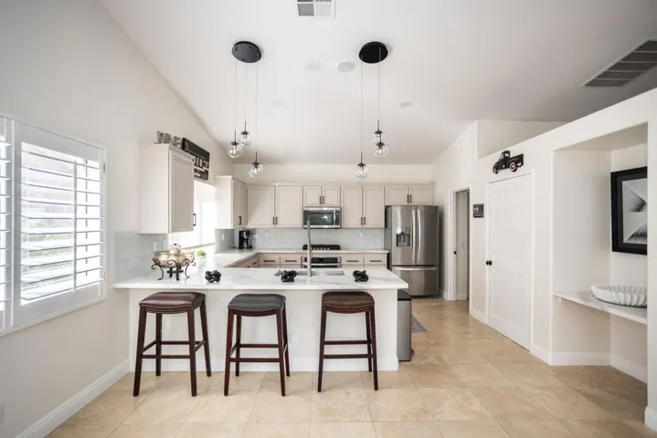 WEB Ready- Suzie Messih Property-38