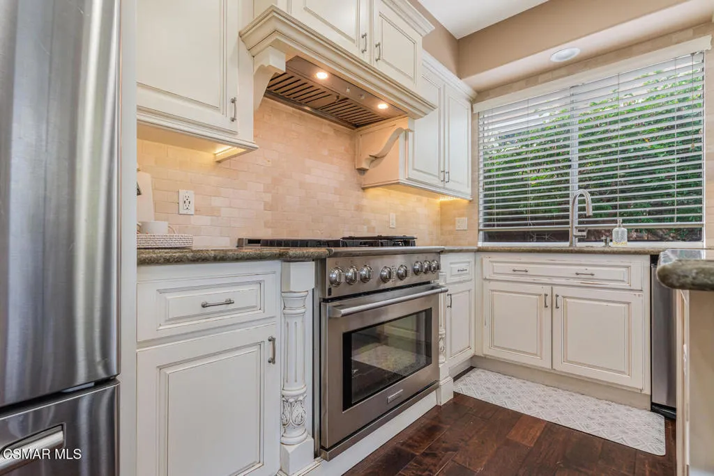 676 Buenos Tiempos Drive, Camarillo, California 93012 home-pic-17