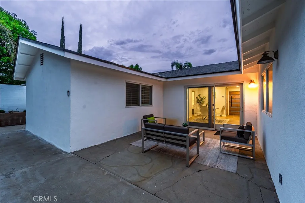 24244 Friar Street, Woodland Hills, California 91367 home-pic-49