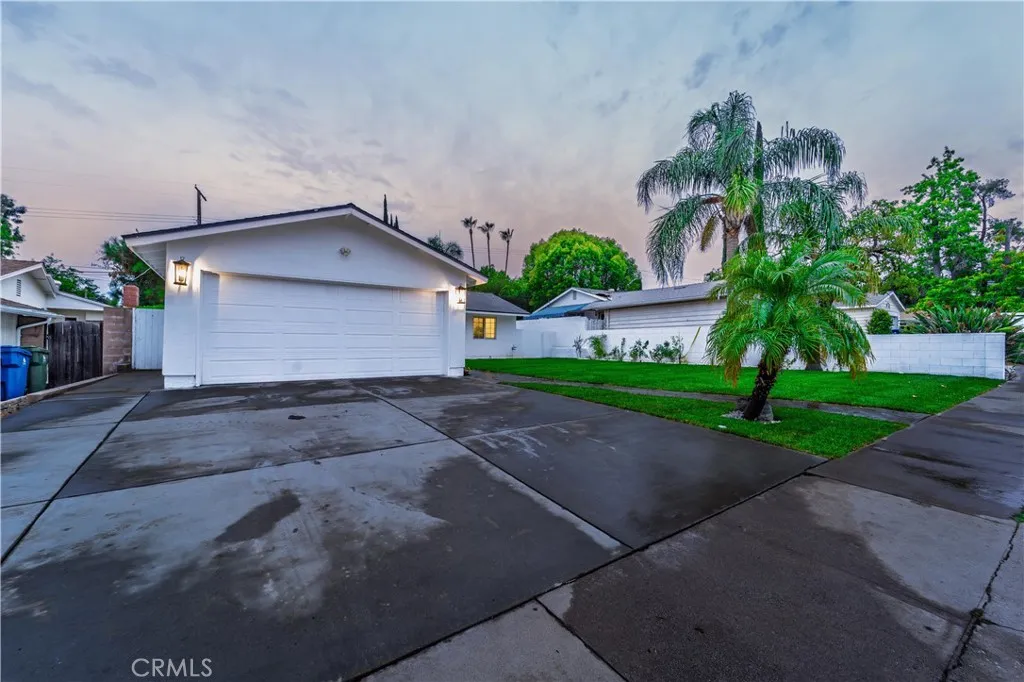 24244 Friar Street, Woodland Hills, California 91367 home-pic-52