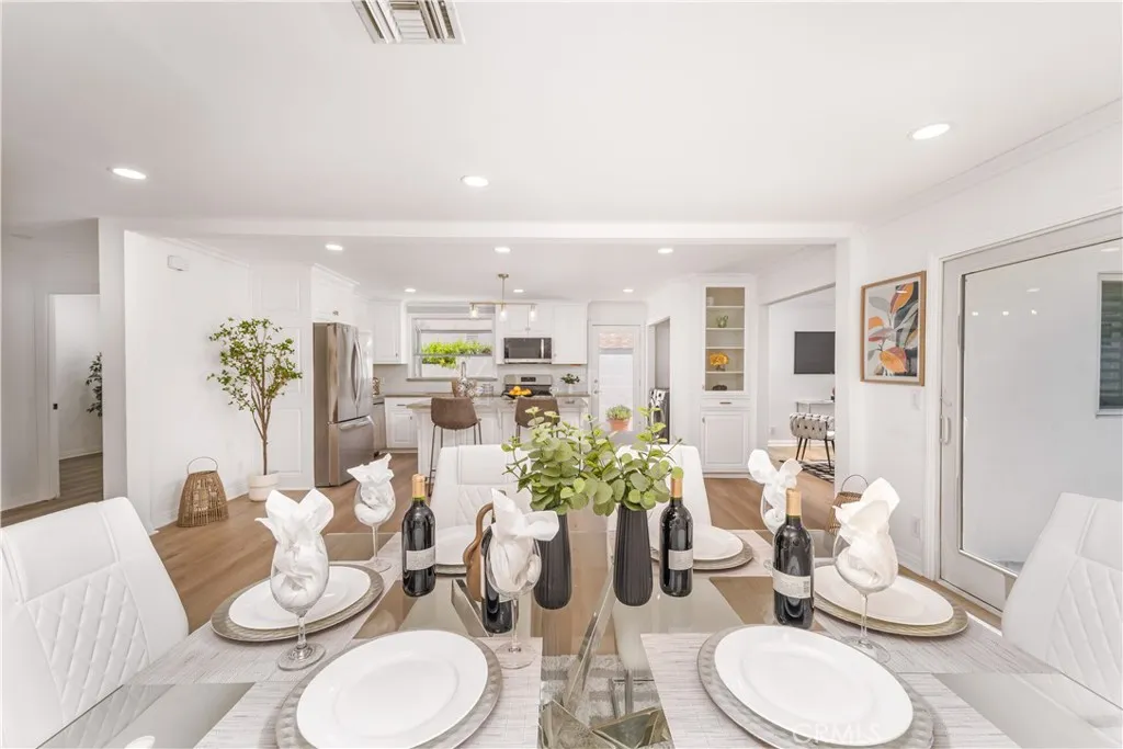 24244 Friar Street, Woodland Hills, California 91367 home-pic-8