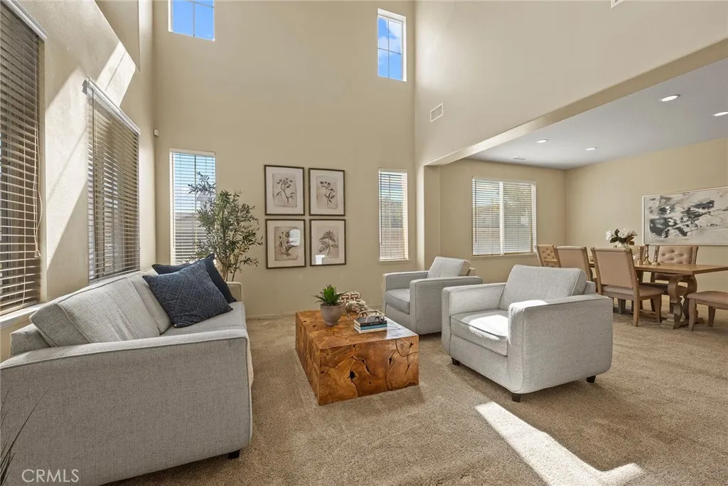7381 Citrus Valley Avenue, Eastvale, California 92880 home-pic-2
