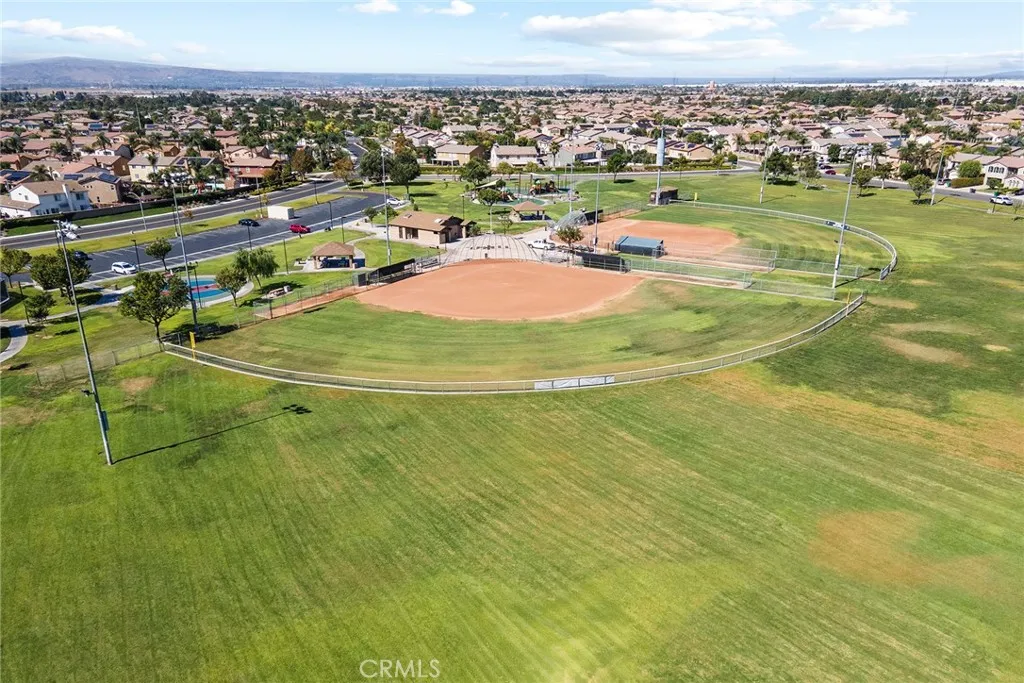 7381 Citrus Valley Avenue, Eastvale, California 92880 home-pic-38