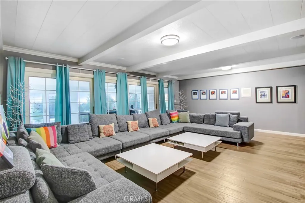 8800 Avenida Miravilla, Cherry Valley, California 92223 home-pic-15