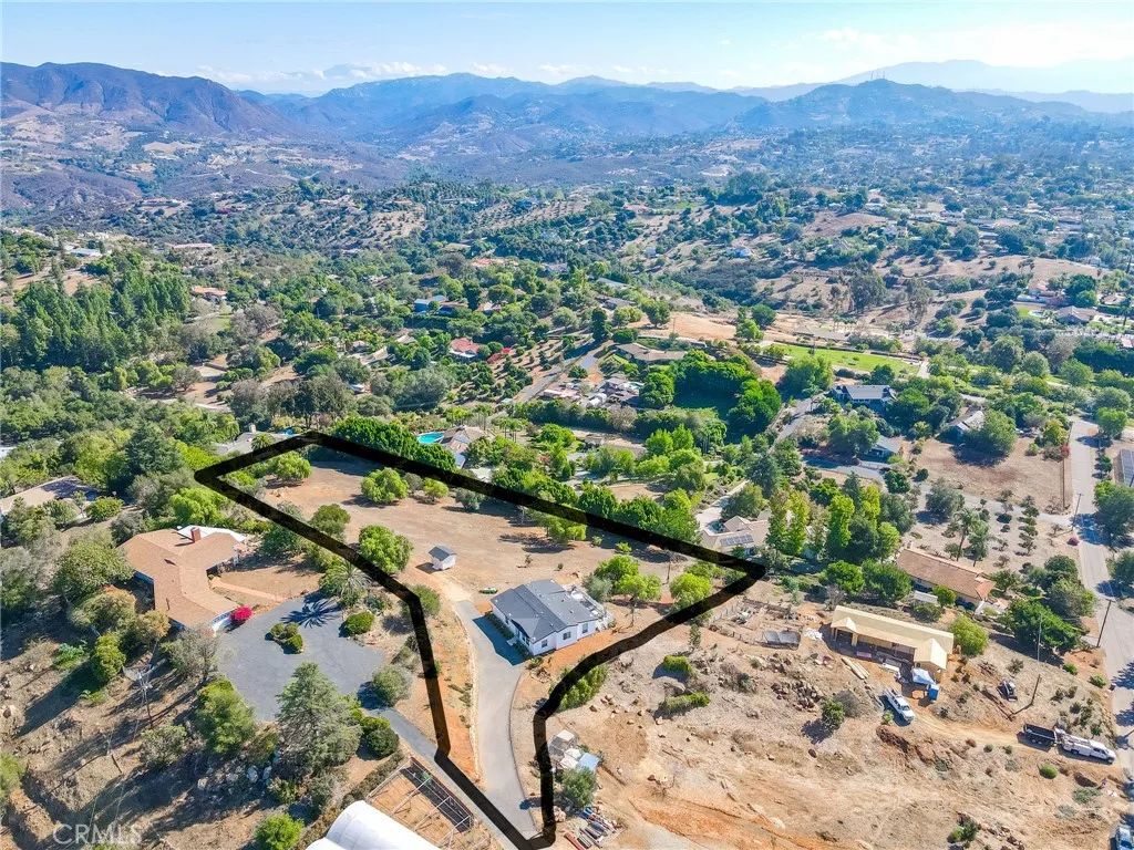 812 Quail Hill, Fallbrook, California 92028 home-pic-45