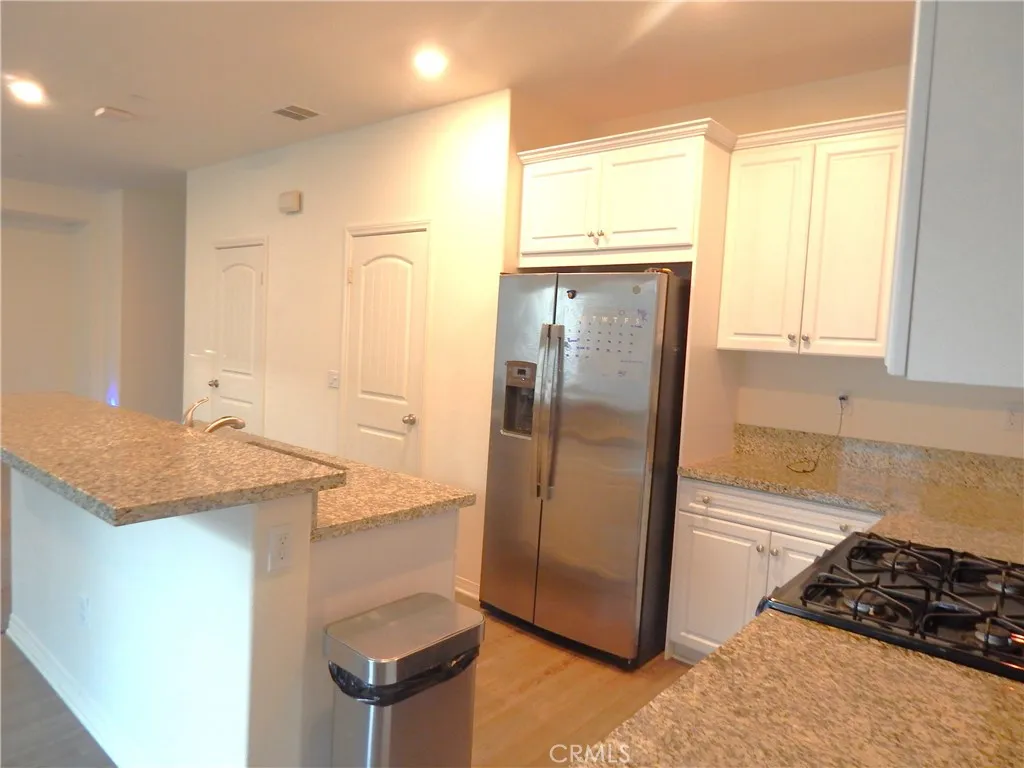 17692 Cornsilk Lane, San Bernardino, California 92407 home-pic-9