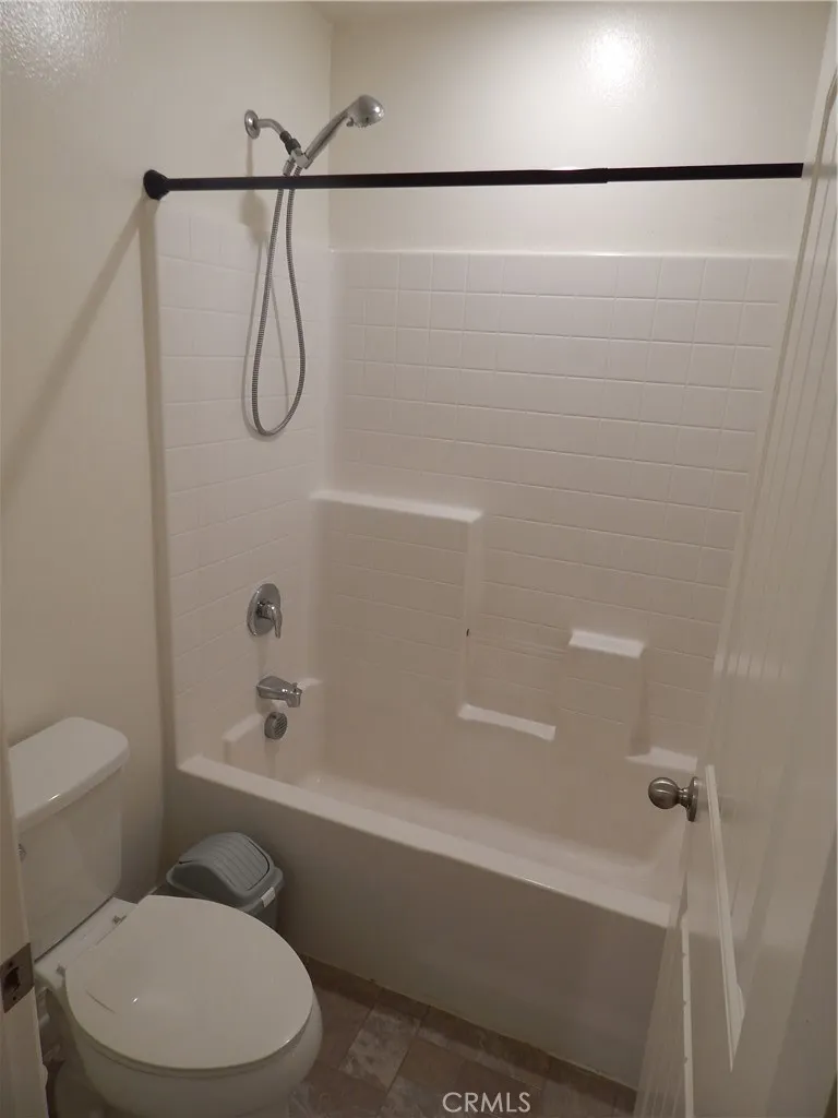 17692 Cornsilk Lane, San Bernardino, California 92407 home-pic-30