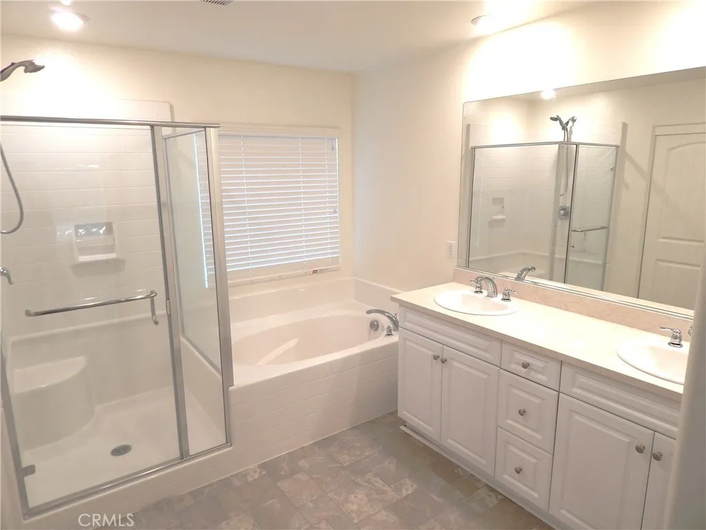 17692 Cornsilk Lane, San Bernardino, California 92407 home-pic-26