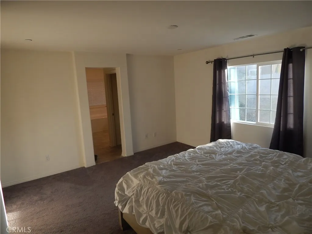 17692 Cornsilk Lane, San Bernardino, California 92407 home-pic-21