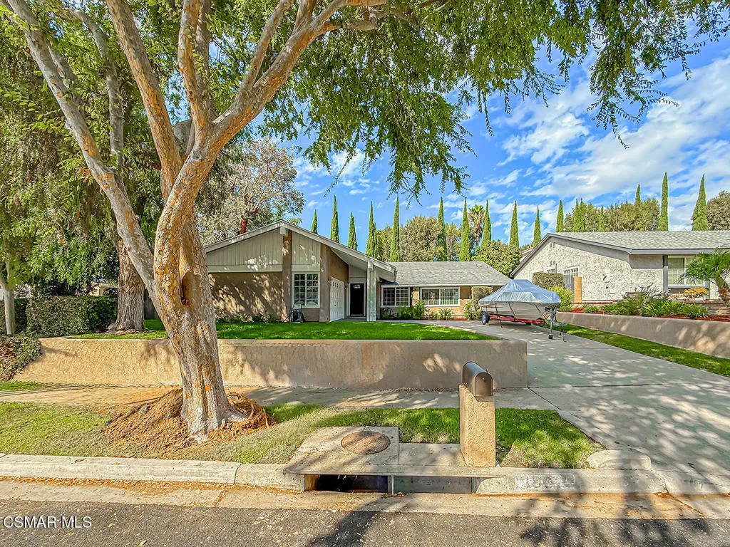 1807 Stoneman Street, Simi Valley, California 93065 home-pic-0