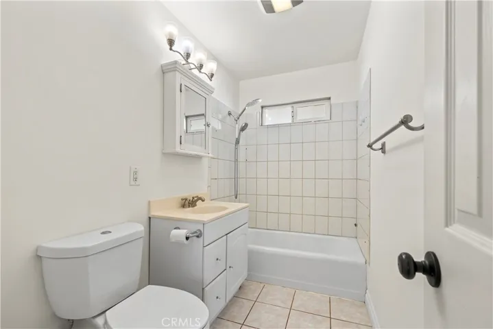 846 Glengrove Ave, Glendora, California 91740