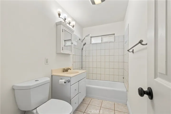 846 Glengrove Ave, Glendora, California 91740