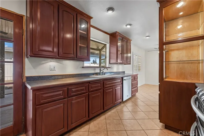 846 Glengrove Ave, Glendora, California 91740