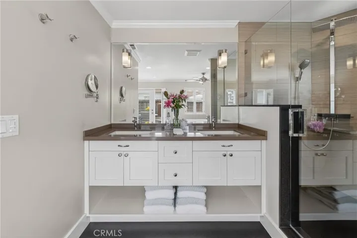 230 Sinex Avenue, Pacific Grove, California 93950